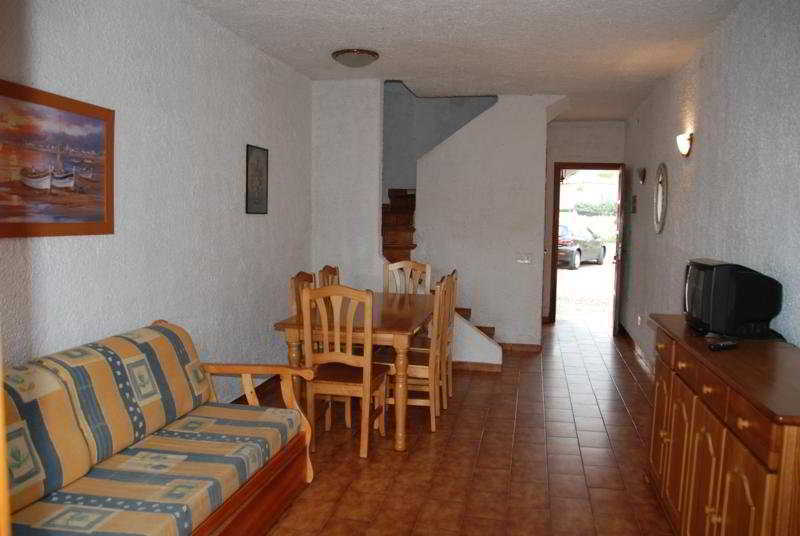 Rentalmar El Pinar Adosados Miami Playa Exteriör bild